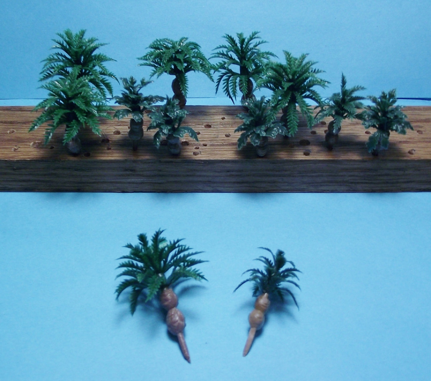 Small Model Bottle Palm Trees for Multi Scale Use-12 Pieces total in 2 Sizes