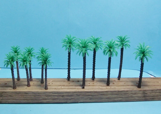 N Scale 12 Piece Package of Coconut Palm Trees 2 Sizes 6 of Each Size