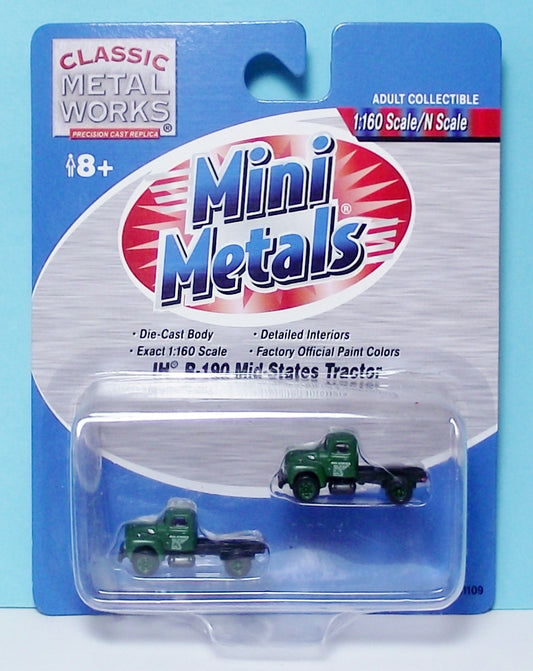 N Scale Classic Metal Works 51109 IH R Mid-States Trucking Set of 2 Tractors